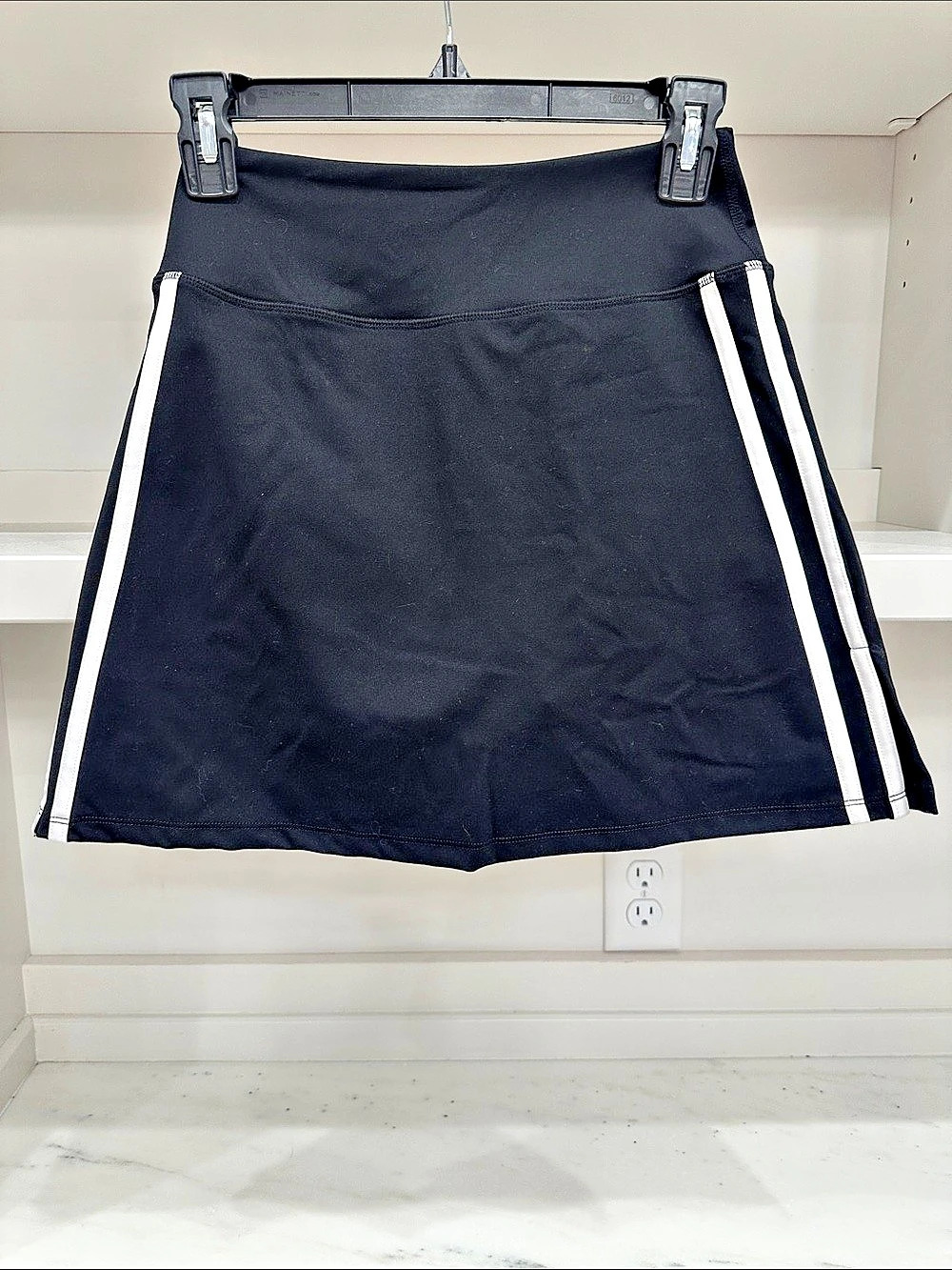 PINK Lily small Color Block A-Line Skort in Black & White Like new